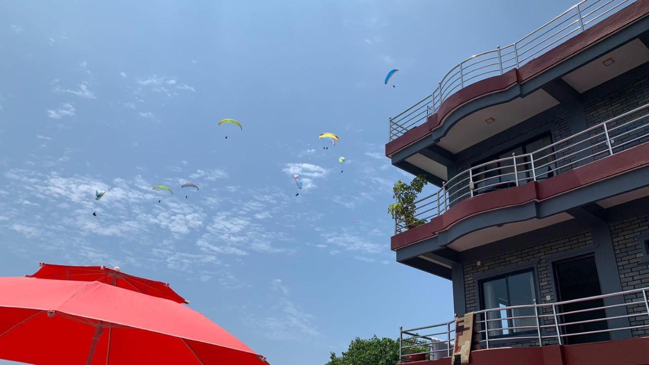 Hotel Pristine Himalaya Pokhara Zewnętrze zdjęcie