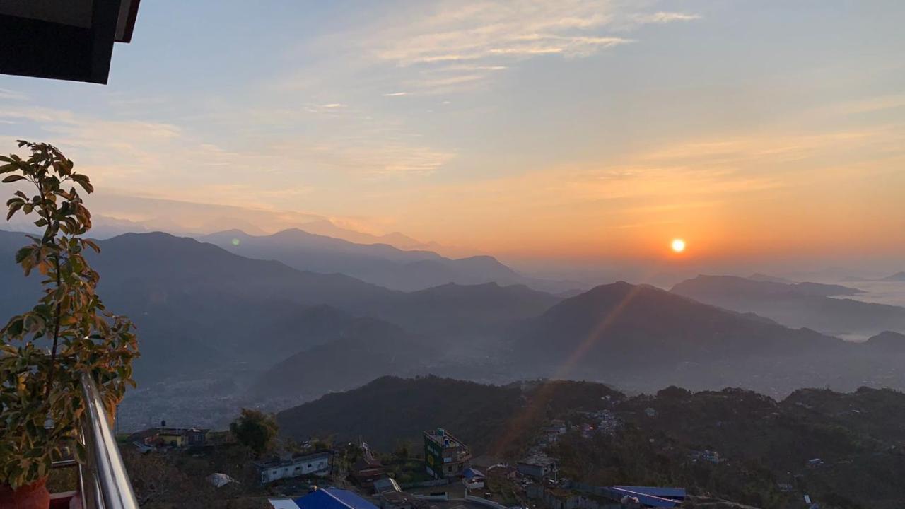 Hotel Pristine Himalaya Pokhara Zewnętrze zdjęcie